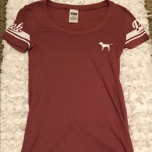 Super cute PINK VS T-shirt